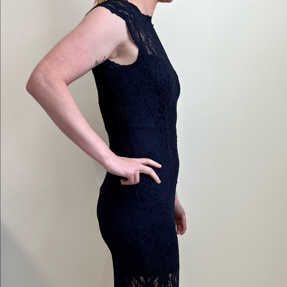 Lace Maxi Gown- Le Chateau - Picture 2 of 5